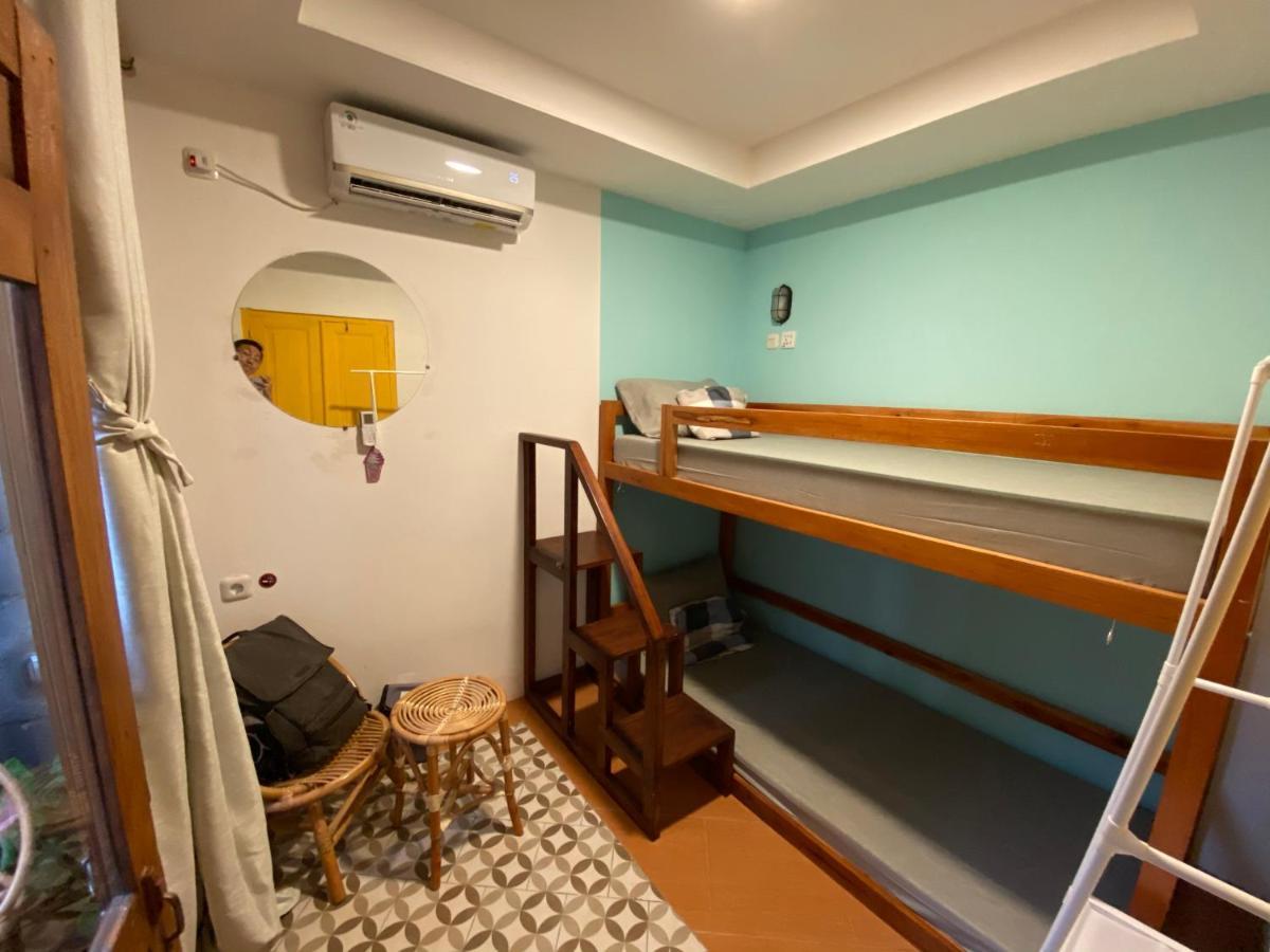 Wonderloft Hostel Jogja Yogyakarta Exterior photo